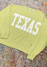 Load image into Gallery viewer, Texas Corded Pullover Lime