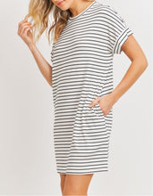 Load image into Gallery viewer, Effortlessly Chic T-Shirt Dress Black