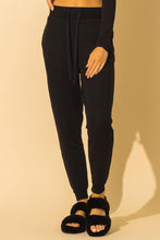 Load image into Gallery viewer, Go-Getter Joggers Black
