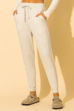 Load image into Gallery viewer, Go-Getter Joggers Heather Gray