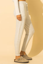Load image into Gallery viewer, Go-Getter Joggers Heather Gray