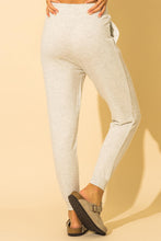 Load image into Gallery viewer, Go-Getter Joggers Heather Gray