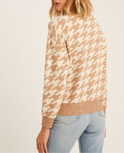Load image into Gallery viewer, Houndstooth Knit Sweater Taupe
